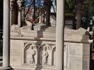 PICTURES/Le Pere Lachaise Cemetery - Paris/t_20190930_111950_HDR.jpg